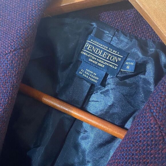 Pendleton Women’s Velvet Purple Blazer Sz 6 Petite - Picture 3 of 7